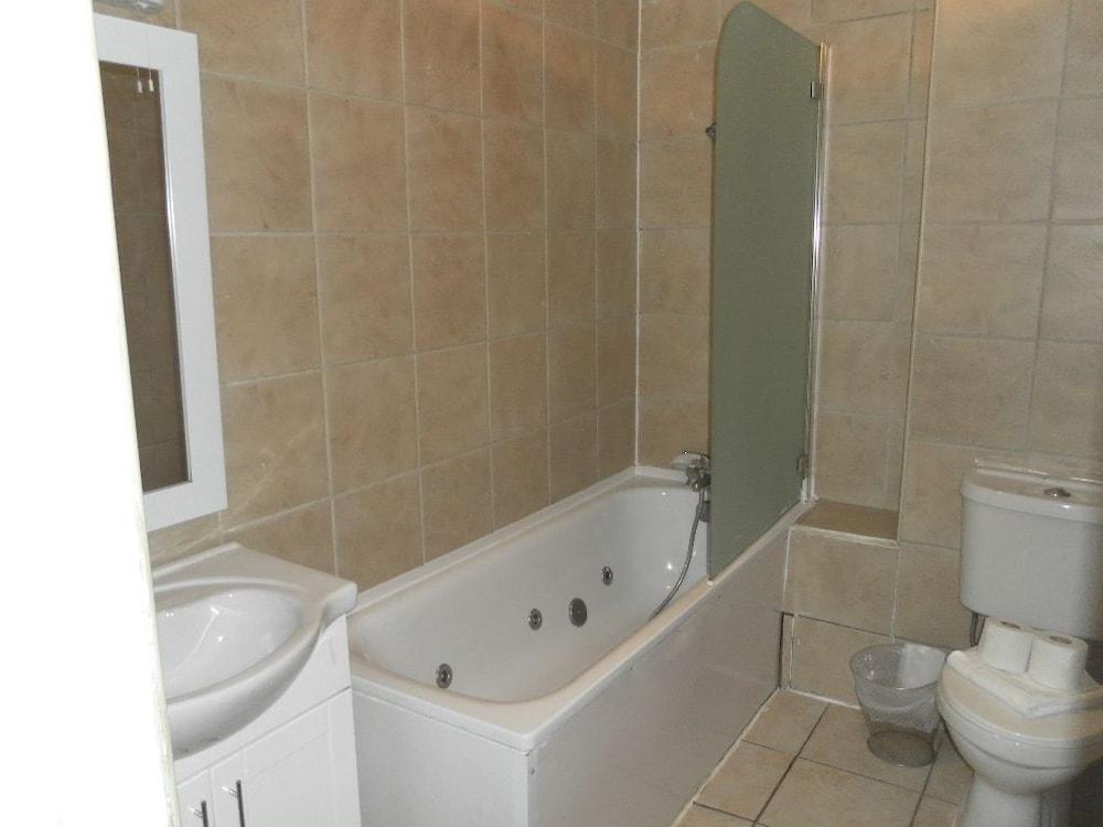Access Earls Court Daire Londra Dış mekan fotoğraf